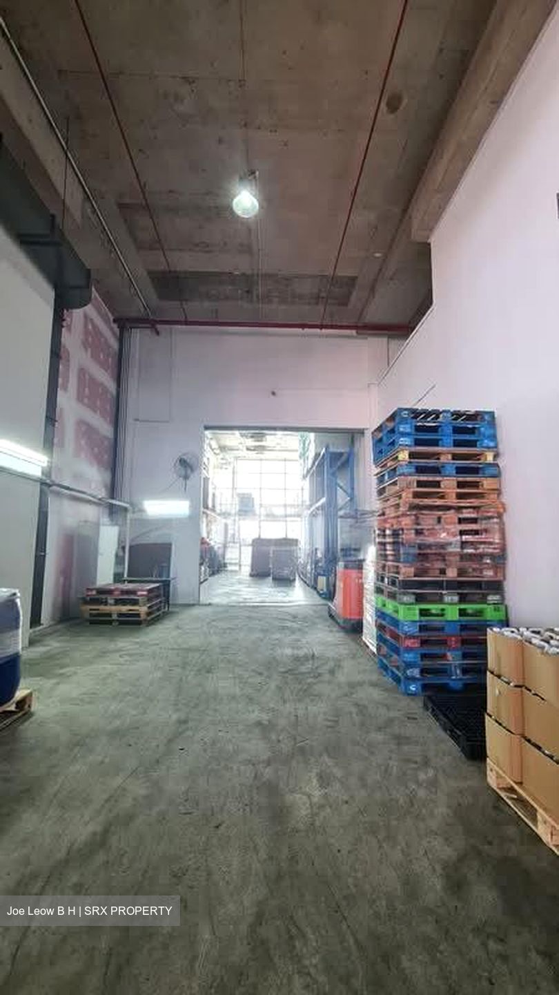 Enterprise Hub (D22), Factory #579071351